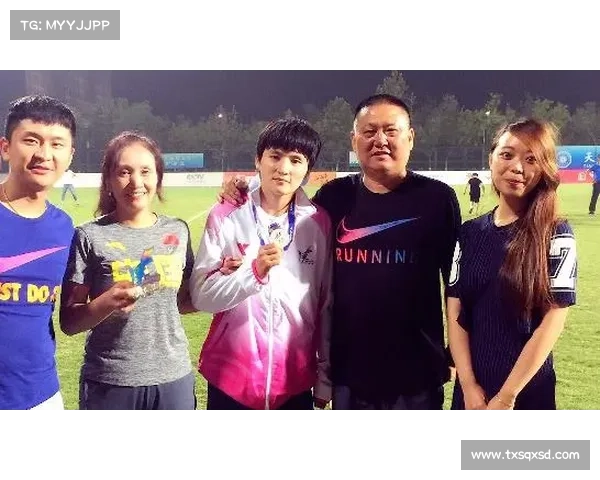 杨皓宇:超级杯前以书静心,父亲为足球启蒙恩师 杨皓宇:超级杯前以书静心,父亲为足球启蒙恩师